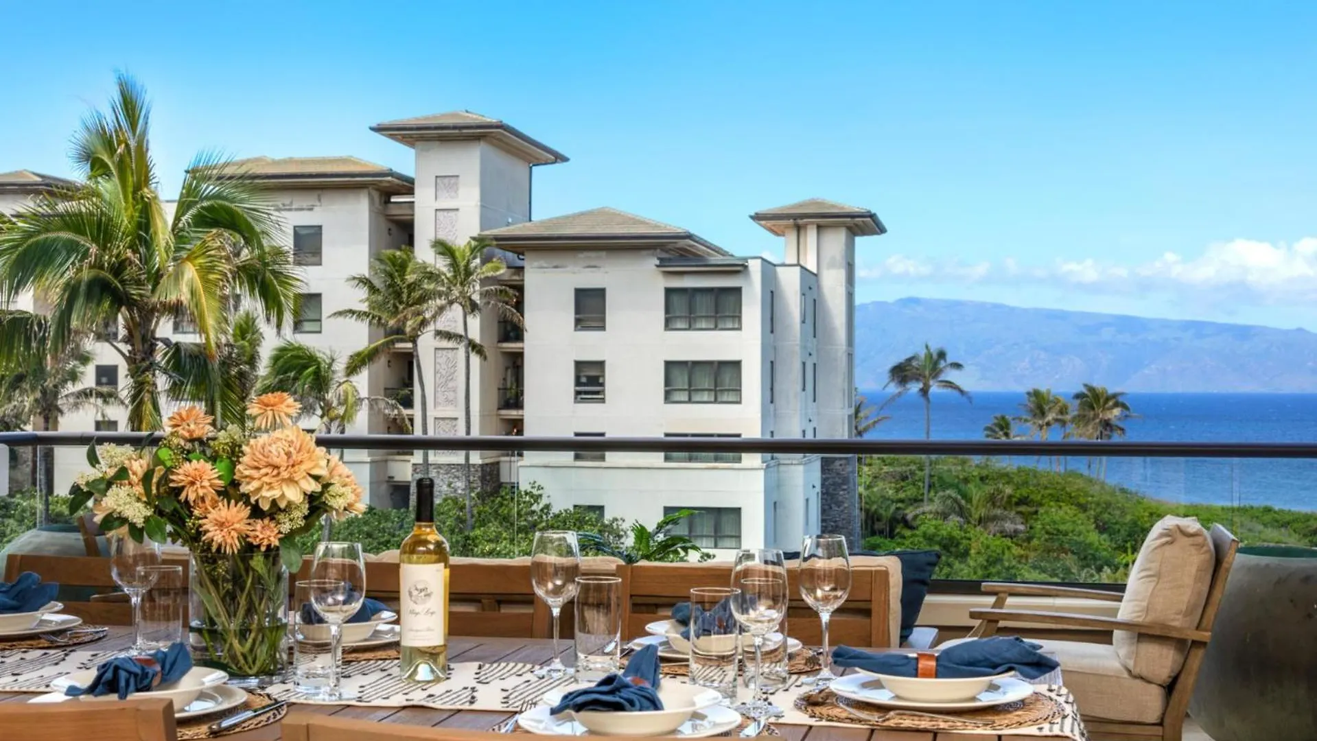 Kbm Resorts Free Car Hale Honu At Montage Kapalua Bay Sleeps 10 3-Bedroom Condo With Daily Housekeeping Spa